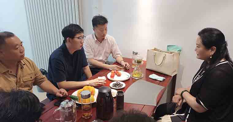 主要領導題詞